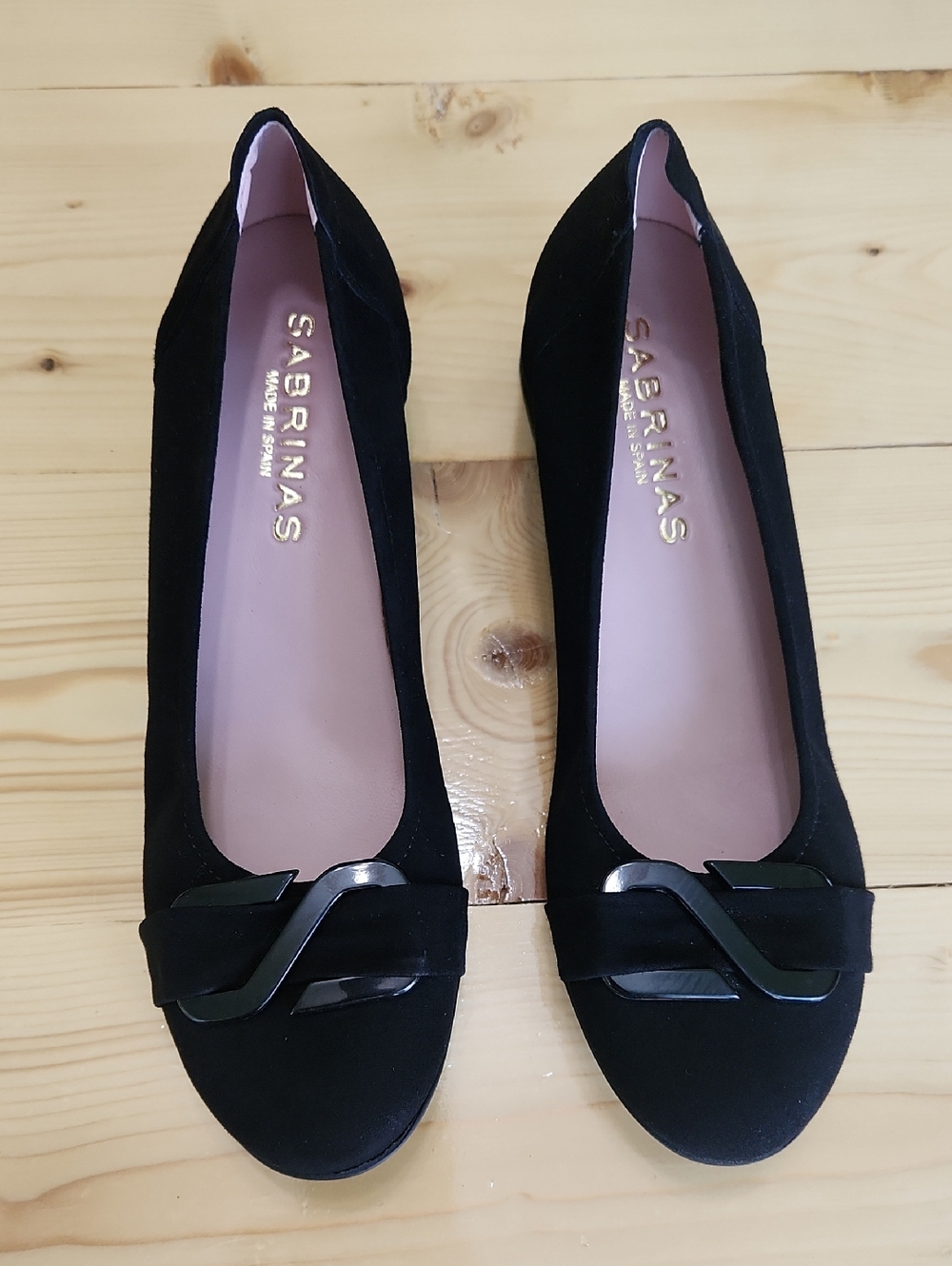 Sabrinas Soledad Suede Buckle Pumps Black Made in Spain EU 40 US 9 - 9.5